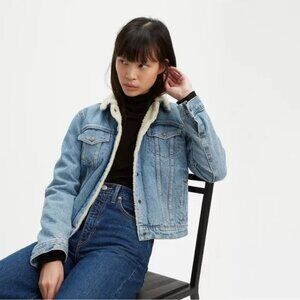 NWT Levi’s Original Sherpa Trucker Jacket, Small, Divided Blue
